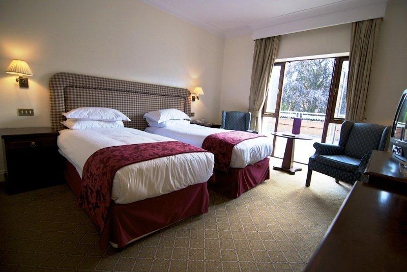 The Belfry Hotel & Resort Sutton Coldfield Exterior foto